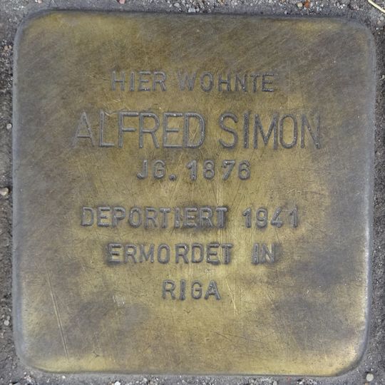 Stolperstein dedicated to Alfred Simon