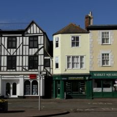 45 And 52, Market Square