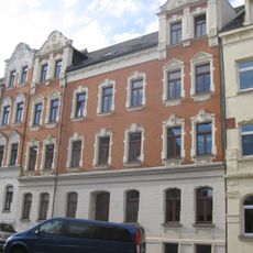 Mietshaus in geschlossener Bebauung Kreherstraße 4