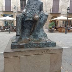 Monument a Àngel Guimerà