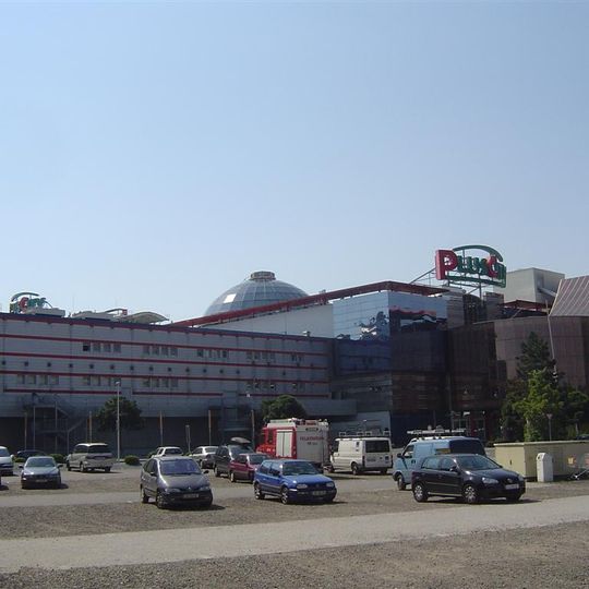 Plus City