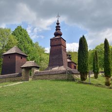 Chrám sv. Paraskevy, múr ohradný