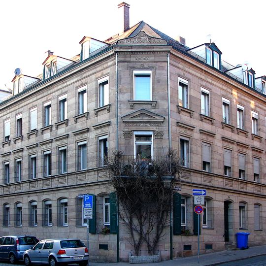 Theaterstraße 46