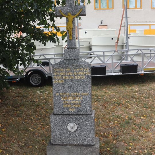 Kříž u JZD v Rudíkově