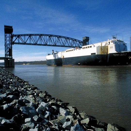 Chesapeake & Delaware Canal Lift Bridge