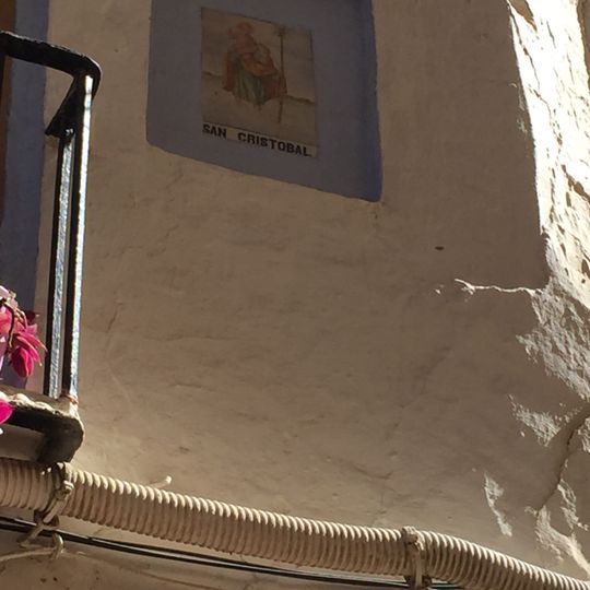 Retablo cerámico de San Cristóbal, calle Morera