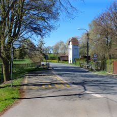 Most silnice II/193 přes Kšický potok v Únehlích