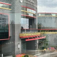 Donald E. Stephens Convention Center