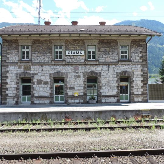 Aufnahmsgebäude Stams