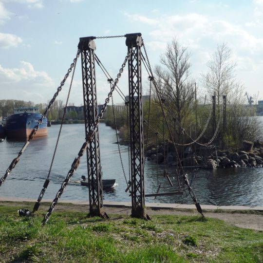 Chain Bridge in Shlisselburg