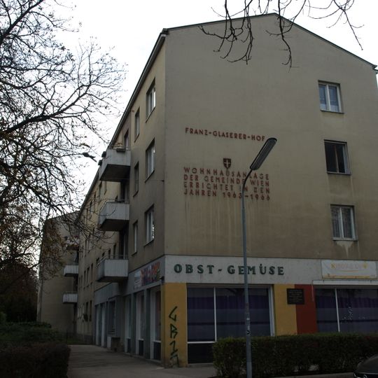 Franz-Glaserer-Hof