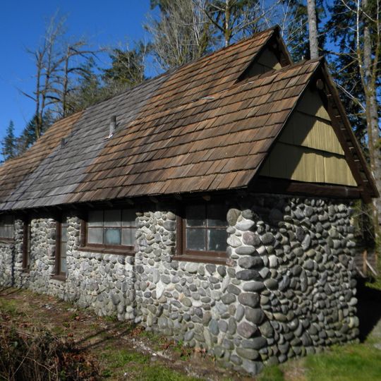 Schafer State Park Day-Use Area Comfort Station