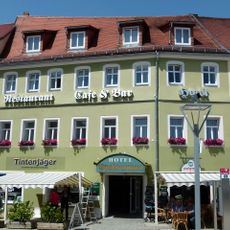 Wohnhaus in geschlossener Bebauung, jetzt Hotel Altmarkt 30