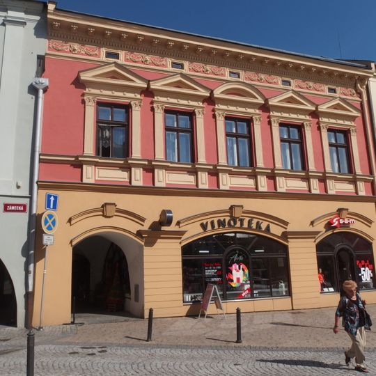 Masarykovo náměstí 96