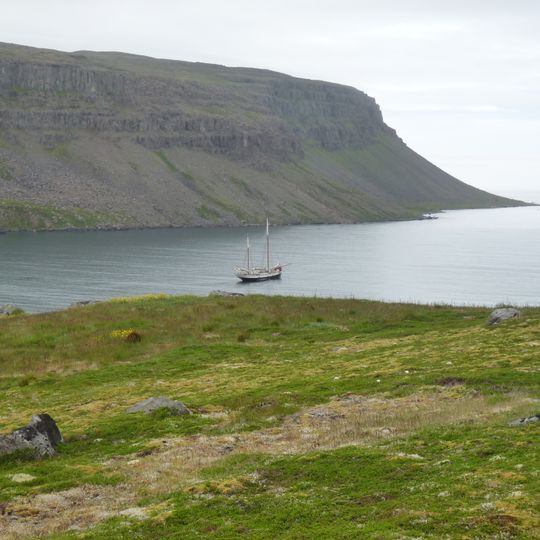 Þaralátursfjörður