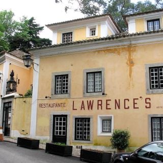 Hotel Lawrence's