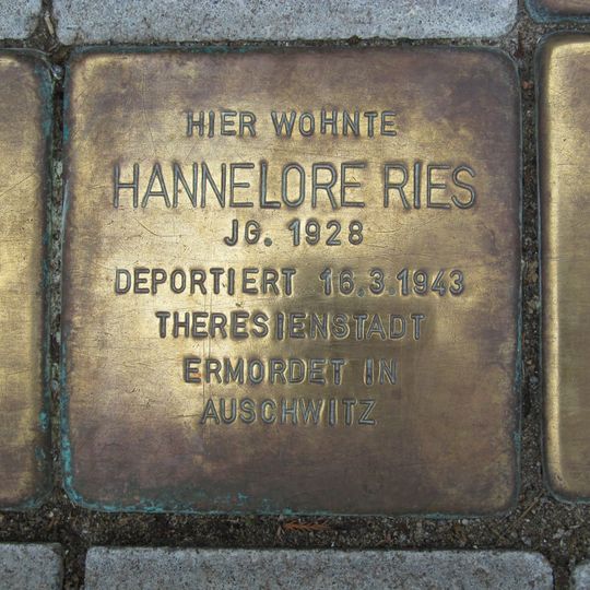Stolperstein en memoria de Hannelore Ries