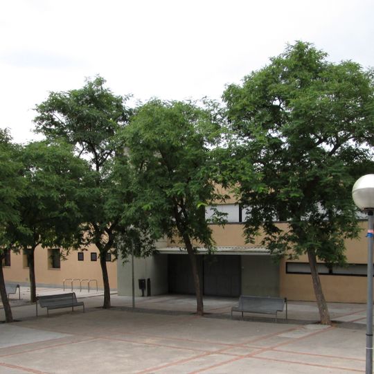 Biblioteca Can Puiggener