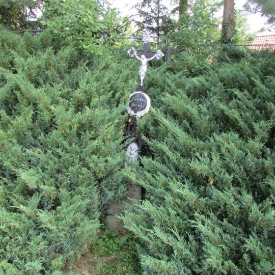 Kříž na okraji Kostelního Vydří směrem na Myslůvku