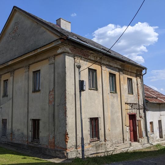 Správní budova zemědělského dvora