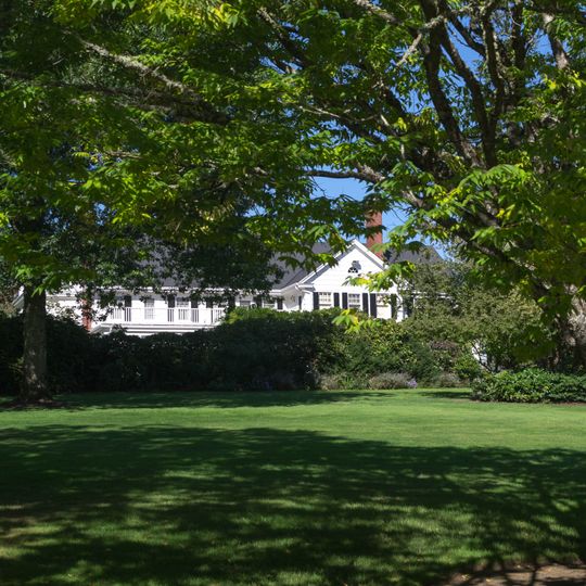 Casa H. L. y Gretchen Hoyt Corbett