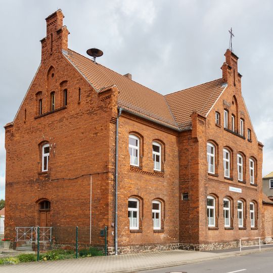 Schule Straße der Jugend 1