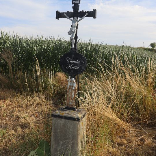 Kříž u silnice západně od Nové Vsi