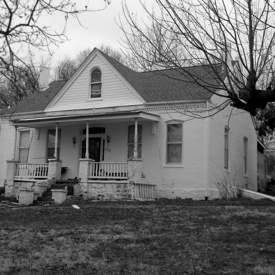 Henry and Elizabeth Ernst House