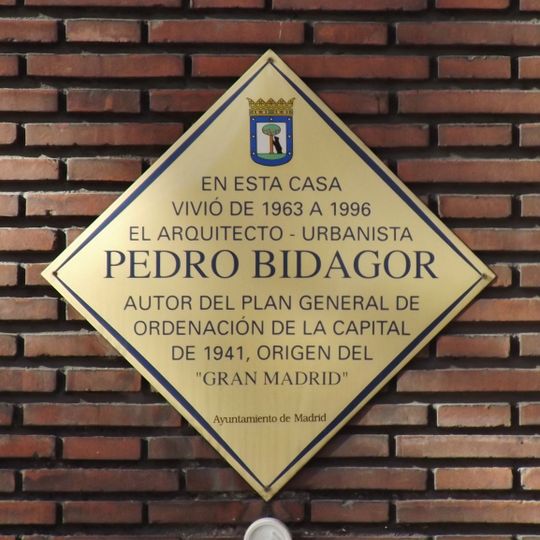 Commemorative plaque to Pedro Bigador