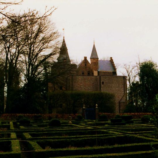 Kasteel Sypesteyn, poortgebouw
