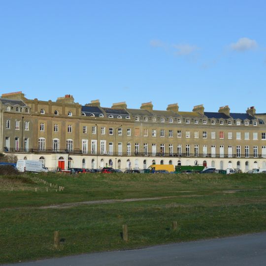 35-53, Norfolk Crescent
