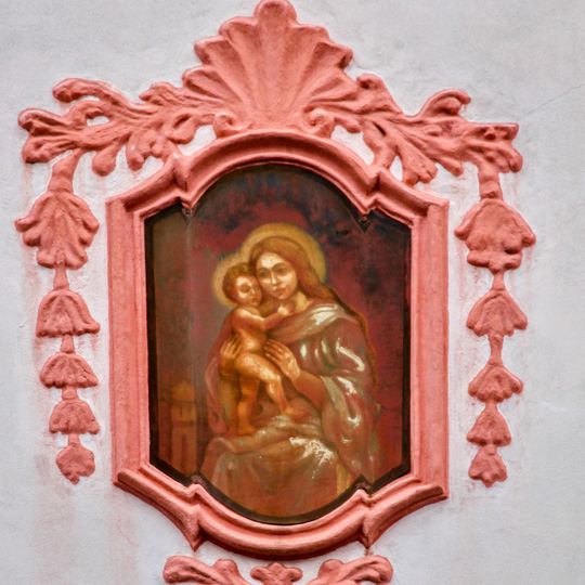 Obrázek Madony na domě Březanova 80 v Třeboni