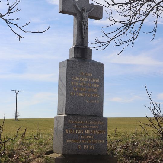 Kříž u silnice na jižním okraji Odunce