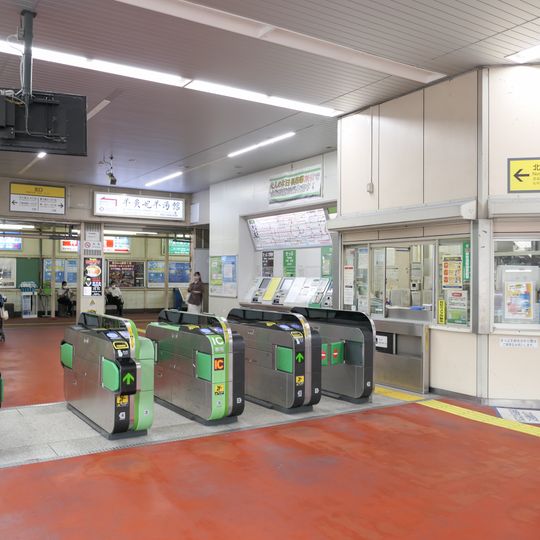 Higashi-Jūjō Station