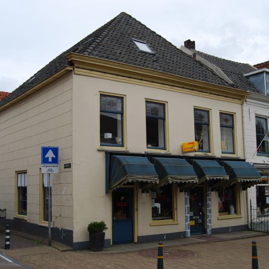 Voorstraat 6, Vianen