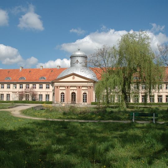 Milicz Palace