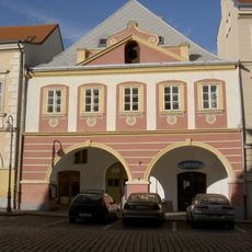 Náměstí Míru čp. 142