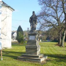 Socha svatého Jana Nepomuckého u kaple ve Střížovicích