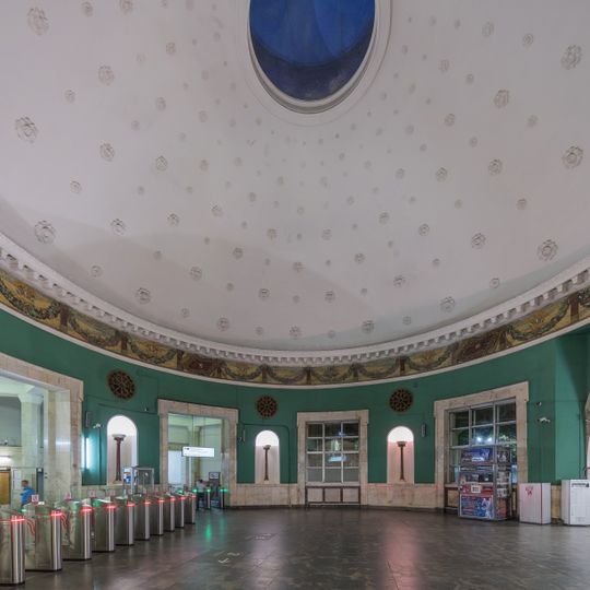 Vestibule of Paveletskaya-Koltsevaya and Radialnaya