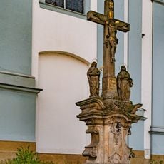 Sousoší Kalvárie u kostela svatého Václava v Žamberku