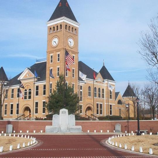 Saline County Courthouse