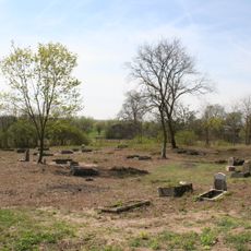 Cmentarz ewangelicki przy dawnym zborze w Dolnych Wymiarach