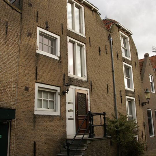 Benedenkade 9, Willemstad