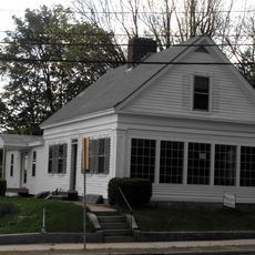 House at 306 Broadway