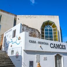 Casa dos Arcos ou Casa de Camões