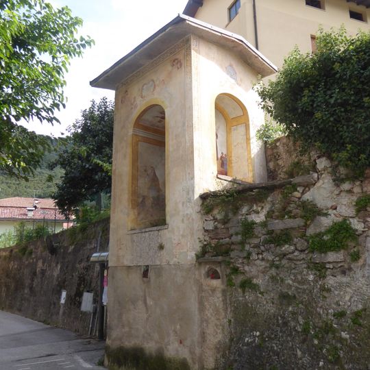 Capitello in via Garibaldi