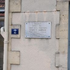 Commemorative plaque