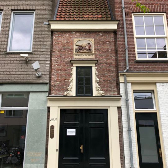 Rapenburgerstraat 123