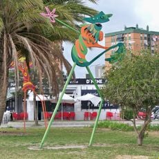 Statue