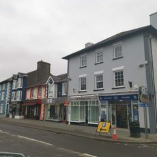 No.5 Bridge Street (J.R.Evans & Co.)